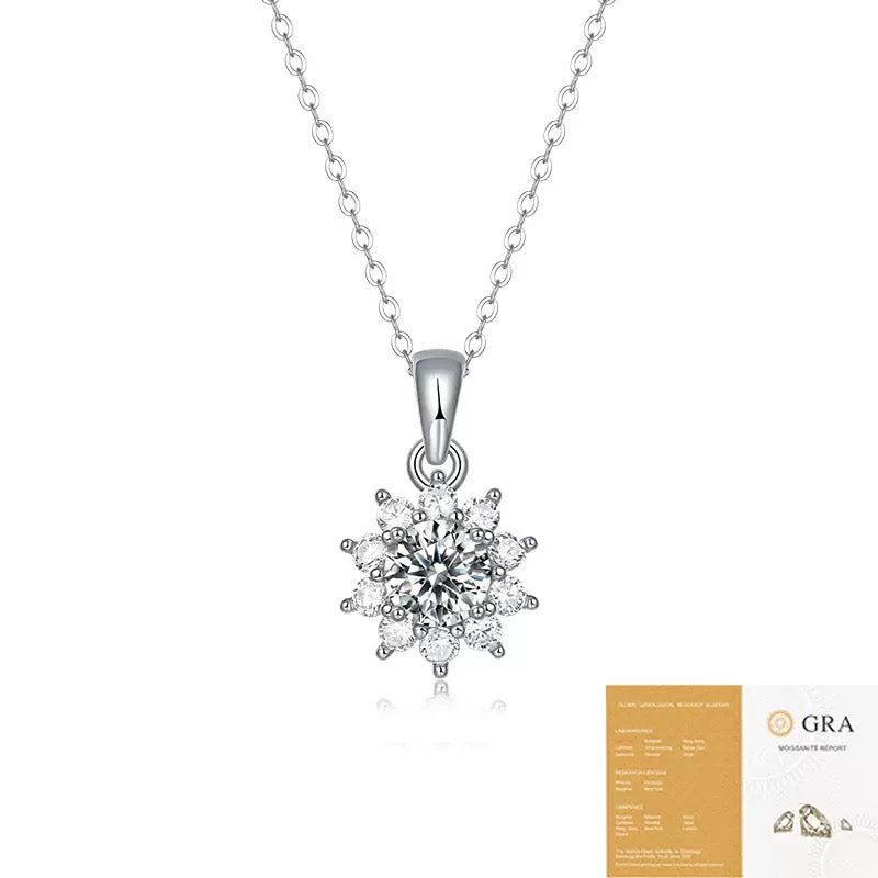 Women’s S925 Silver Snowflake Moissanite Clavicle Necklace