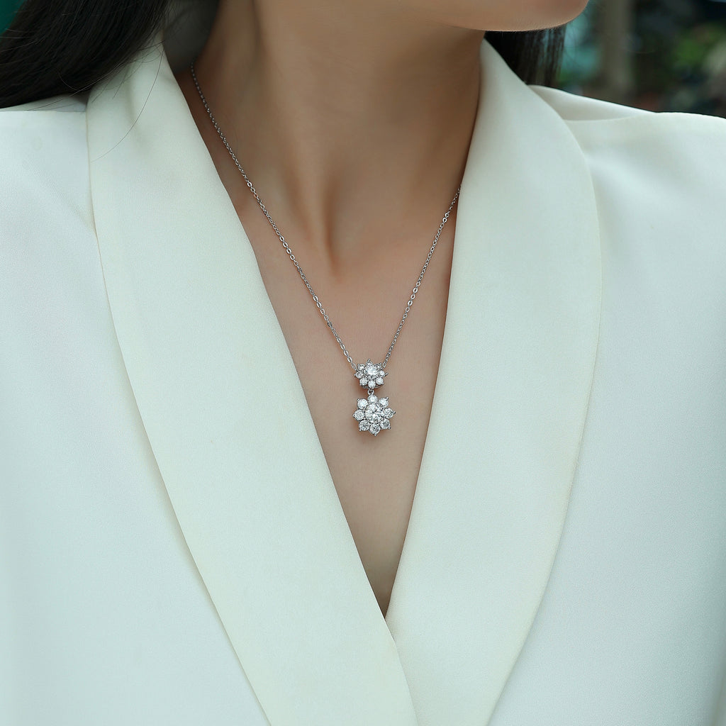 S925 Sterling Silver Double Snowflake Necklace for Women, Moissanite Pendant Necklace