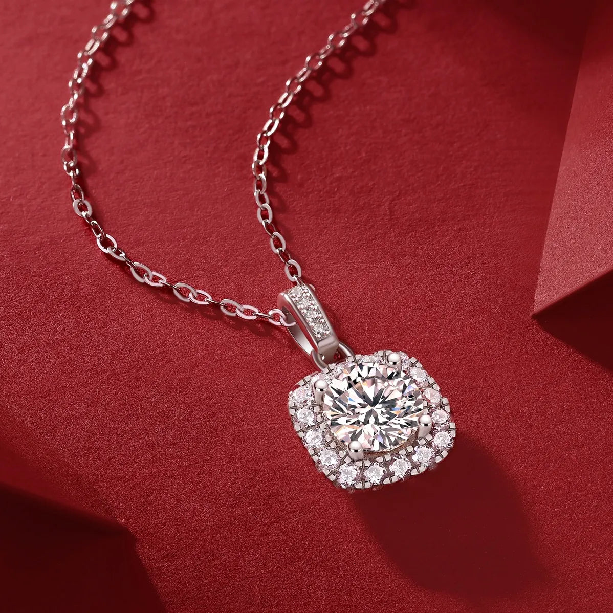 Fashion Square Sugar Halo Moissanite Pendant Necklace S925 Sterling Silver Sentimental Gift for Her