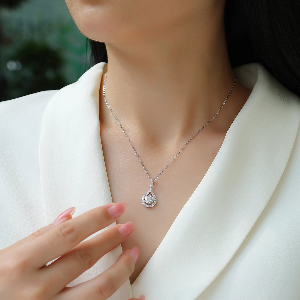 Fashion Teardrop Pear Shape Moissanite Halo Pendant Necklace S925 Sterling Silver Sentimental Gift for Her