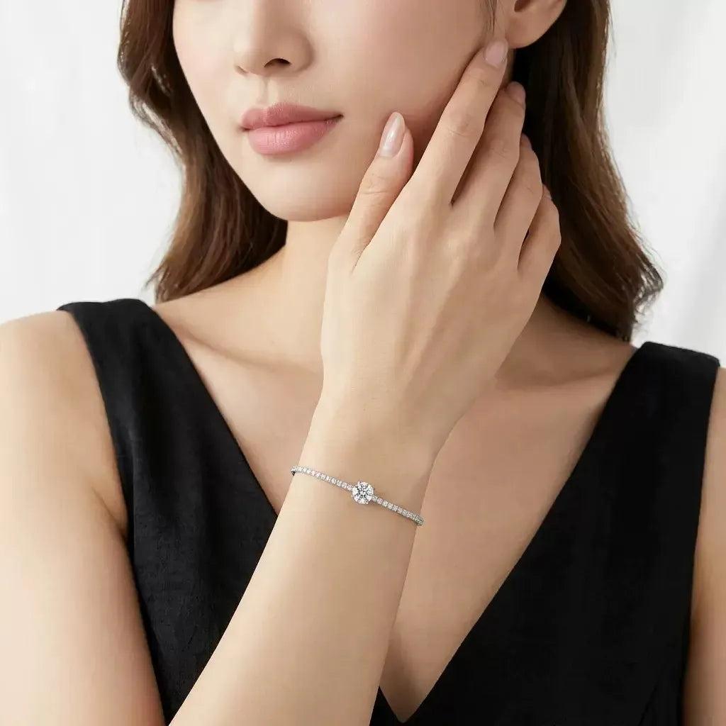 Delicate Solitaire Center Moissanite Tennis Bracelet for Ladies, S925 Silver Fine Jewelry
