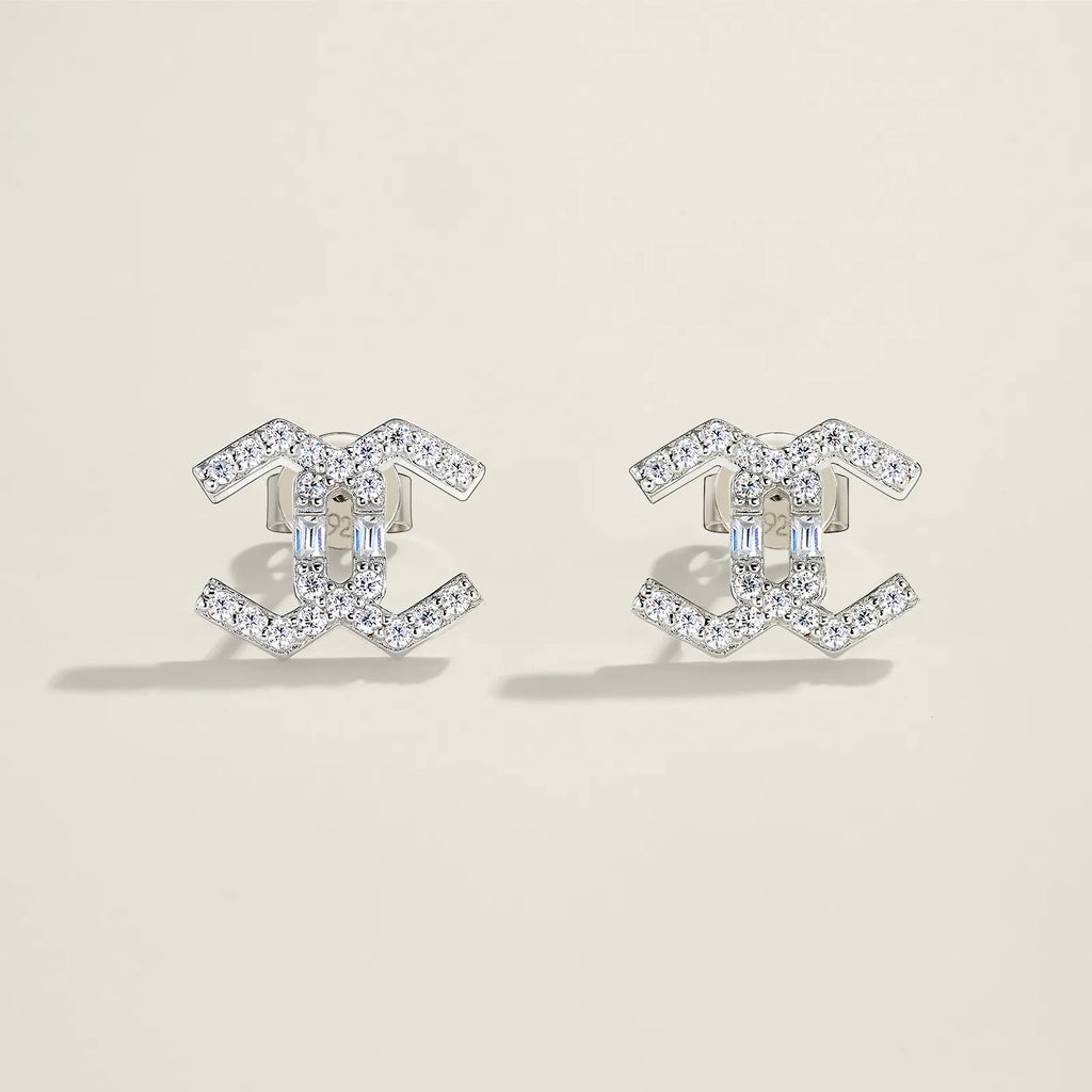 Sparkling Interlocking C‑Shaped Moissanite Stud Earrings S925 Silver for Women