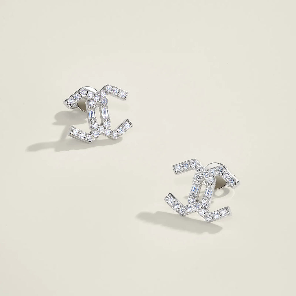 Sparkling Interlocking C‑Shaped Moissanite Stud Earrings S925 Silver for Women