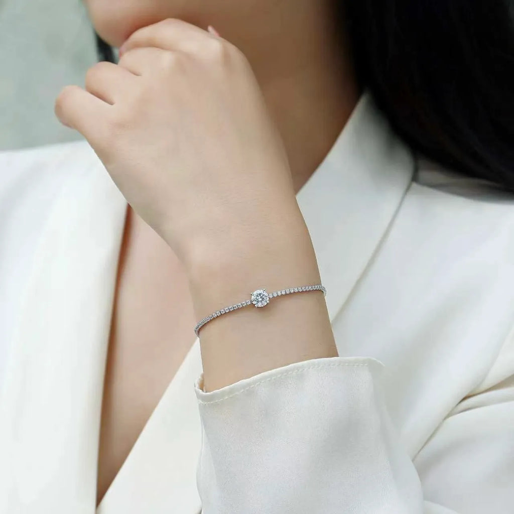 Delicate Solitaire Center Moissanite Tennis Bracelet for Ladies, S925 Silver Fine Jewelry