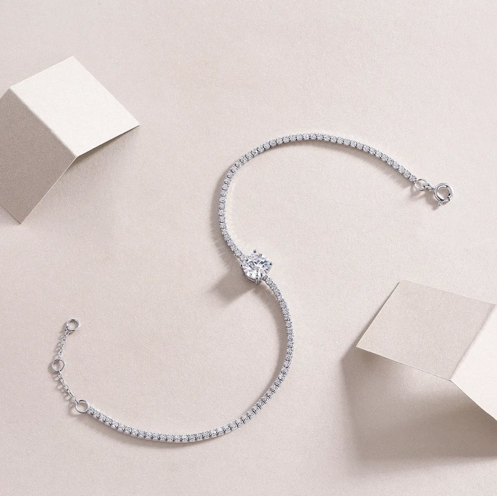 Delicate Solitaire Center Moissanite Tennis Bracelet for Ladies, S925 Silver Fine Jewelry